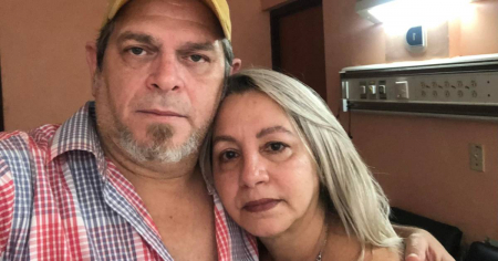 Actor cubano Alejandro Palomino clama por la salud de su esposa: "Está en una situación muy delicada"