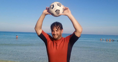 Cubano Jhoen Lefont va por otro récord Guinness en dominio del balón