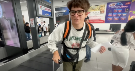Joven youtuber cubano abandona la isla: "No aguantaba más seguir en Cuba"