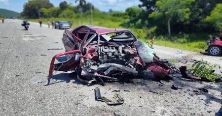 Cuatro muertos y varios heridos críticos deja accidente en la Autopista Nacional de Cuba