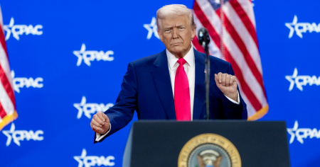 La propuesta de "propinas sin impuestos" de Trump gana apoyos en EE.UU.