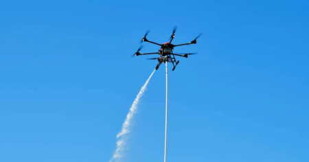 Cuba presenta drone contra incendios durante ejercicio Meteoro 2025