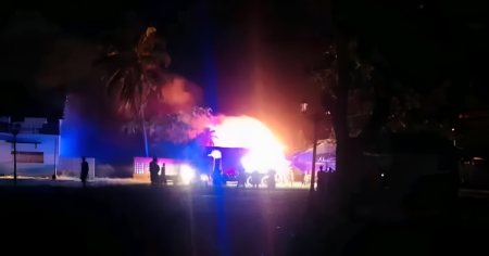 Otro incendio arrasa el Ranchón de Hershey en Matanzas durante un apagón