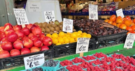 Desde el mercado hasta la gasolina: ¿Cómo los habitantes de Florida están sintiendo los aranceles de Trump?