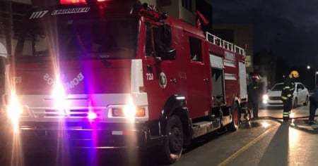Camión de bomberos recorre calles de Cuba con reguetón en plena noche y apagón: ¿Ejercicio Meteoro?