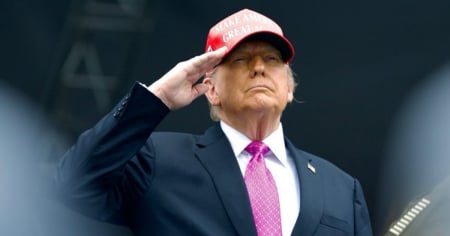 El incendiario mensaje de Trump por el Día de los Caídos