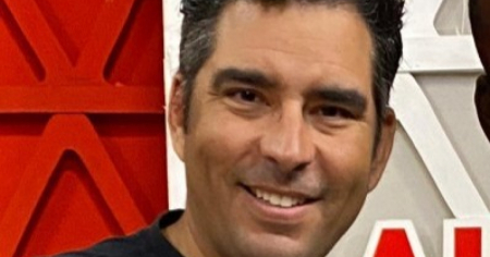 Luis Silva reacciona a la realidad cubana con una frase que conmueve a todos