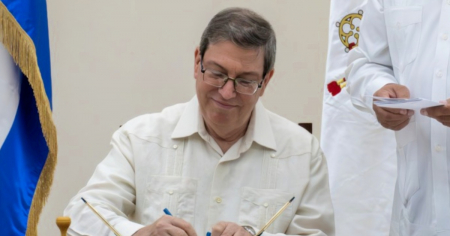 El régimen arremete contra gobierno de EE.UU. tras nueva restricción de entrada a ciudadanos cubanos