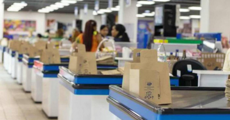 La Habana prueba bolsas de papel en tres tiendas como alternativa al plástico