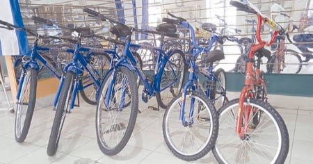 Vuelven las "Minervas": Anuncian venta de 10 mil bicicletas en moneda nacional como alternativa de transporte