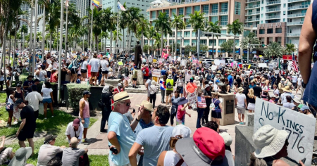 Protestas contra Trump en el sur de Florida transcurrieron en paz 