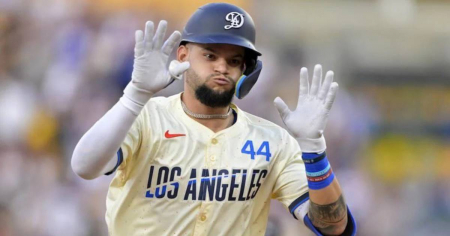 Andy Pagés supera números de 2024 y sigue brillando en la MLB