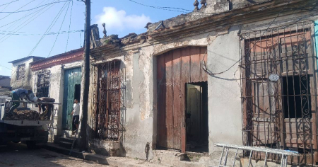 Se derrumba parte de una casa en Camagüey: "Se nos cae Cuba"