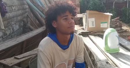 Adolescente cubano busca trabajo para ayudar a su madre: “Todo tiene un precio muy alto”