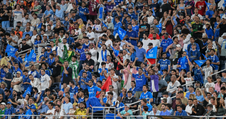 Organizaciones proinmigrantes piden a la FIFA que excluya a ICE de los estadios en EE.UU.