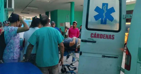 Accidente entre auto y tractor en Matanzas deja 12 heridos, entre ellos una menor