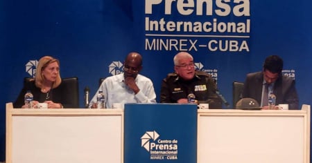 Régimen cubano justifica calificar como “ciberterroristas” a youtubers: “Uso desmedido de las redes sociales”