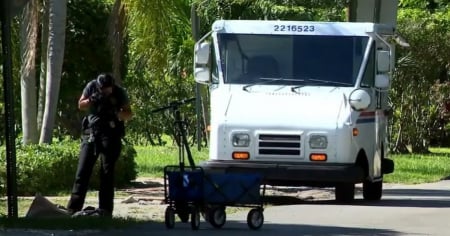 Un cartero es brutalmente apuñalado en Biscayne Park mientras cumplía su ruta