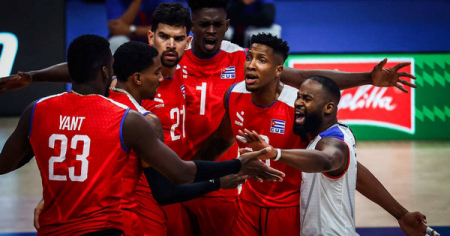 Cuba consigue su primera victoria en el Mundial de Voleibol tras barrer a Colombia