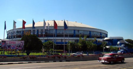 Mujeres trans sufren agresión en las inmediaciones de la Ciudad Deportiva de La Habana