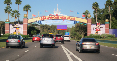 Disney sube los precios de entradas y pases anuales en sus parques de Florida