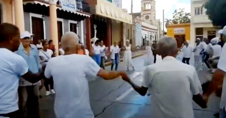 ¿Invocación a los mambises o ruego de protección a Fidel?: Esto sucedió en Bayamo el día de la cultura nacional