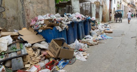 Recogen más de 396.000 metros cúbicos de basura en La Habana: La ciudad sigue sucia y colapsada
