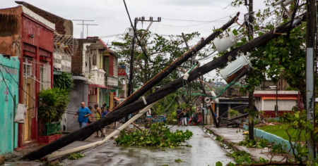 Más del 40% de la telefonía fija está afectada en el oriente cubano tras el paso del huracán Melissa