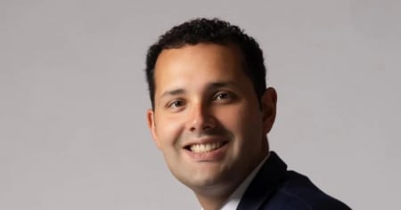 Bryan Calvo gana la alcaldía de Hialeah: Quién es el nuevo líder de una de las ciudades más cubanas de EE.UU.