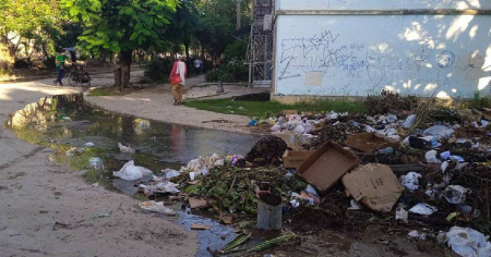 De ciudad limpia a foco de infección: basura, mosquitos y enfermedades transforman el rostro de Holguín