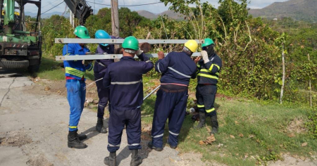 Cuba sufre un déficit de generación eléctrica superior a los 1,500 MW, sin incluir los apagones en Oriente