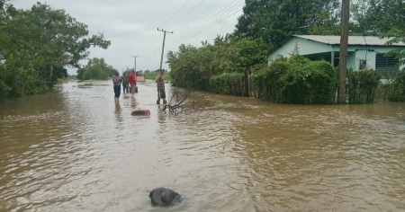 Vertimiento de presas provoca nuevas evacuaciones en Granma