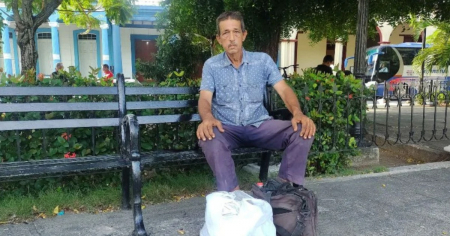 Muere poeta holguinero que vivió en situación de calle