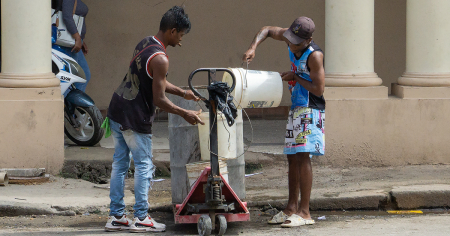 Avería eléctrica “imprevista” deja sin agua a zonas de seis municipios de La Habana