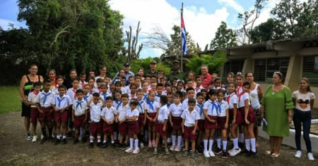 Lis Cuesta se deja ver en oriente tras casi un mes del paso del huracán Melissa
