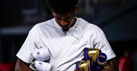 Basquetbolista Karel Guzmán queda fuera del equipo Cuba tras declaraciones que incomodaron a dirigentes