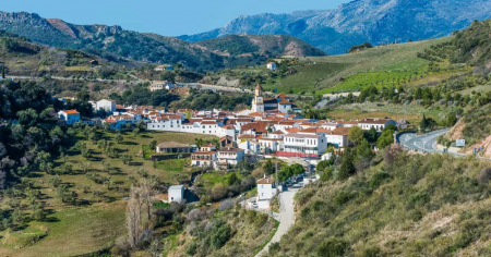 Conoce el pequeño pueblo de España donde viven 176 personas y entre ellos, un cubano