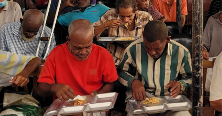 Iglesia metodista alimenta cada domingo a más de 400 personas en Santiago de Cuba