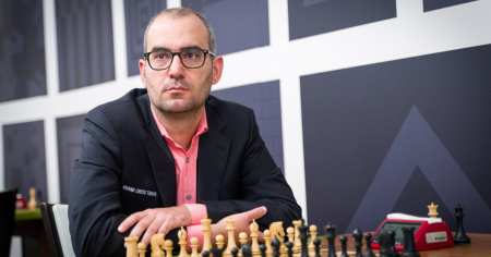 Leinier Domínguez termina invicto en Mundial de Rápidas dominado por Carlsen