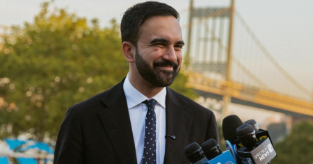 Socialista Zohran Mamdani jura como alcalde de Nueva York con un llamado a "gravar a los ricos"