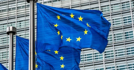 Polémica en Europa tras plan de la UE para invertir 441,000 euros en proyecto digital en Cuba