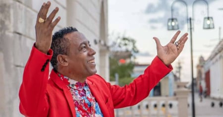 Cándido Fabré asegura que con “revolución y socialismo sí se puede sacar adelante al pueblo”