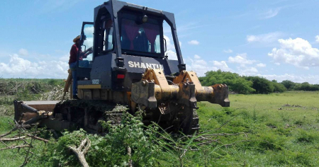 Marrero llama en Cienfuegos a “eliminar trabas” en la entrega de tierras que el propio Gobierno mantiene inmovilizadas