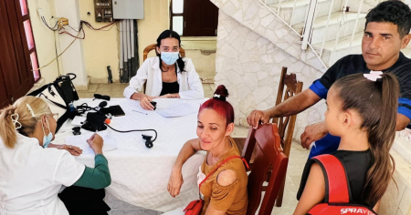 Iglesia ofrece consultas médicas y fármacos en jornada solidaria en Santiago de Cuba