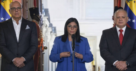 Delcy Rodríguez: “Hay que saber pedir perdón y recibir perdón”