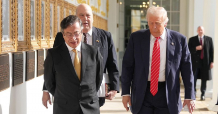 Petro pide a Trump cambiar su política hacia Cuba y reiniciar el diálogo