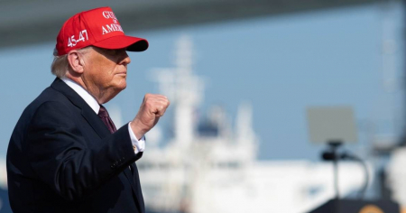 Trump amenaza con una “fuerza nunca antes vista” si Irán ataca a EE. UU. e Israel tras la muerte de Jameneí