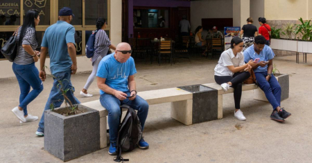 Avería en grupo electrógeno de ETECSA deja a Cárdenas sin señal móvil ni fija