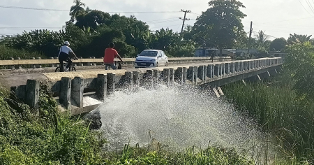 Salidero de agua potable en Baracoa: “a nadie le importa nada”