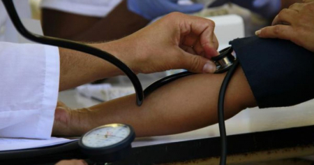 Médicos cubanos piden a Díaz-Canel medicamentos para tratar hipertensión y otras enfermedades